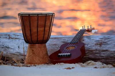 Gli strumenti musicali perfetti da portare in vacanza